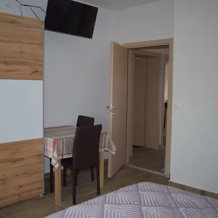 Nediljko & Mila * Ζαντάρ