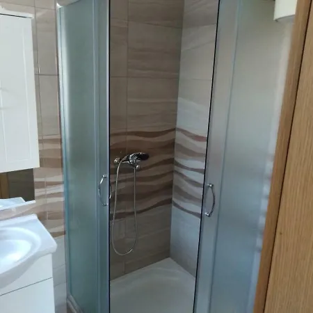 Nediljko & Mila 公寓