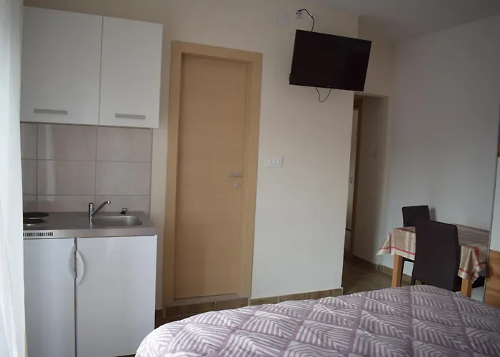 Nediljko & Mila Апартаменты